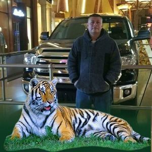 Meet your Posher, Miguel